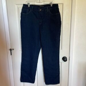 Lee Classic Fit. Size 16